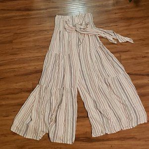 Wide Leg Stripped Pants